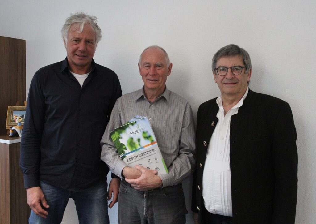 Die Gründerberater Dieter Manthey, Horst Boljahn und Josef Wilhelm stehen den Jungunternehmern mit ihrer Expertise beratend zur Seite.