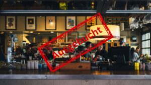 Blick in Cafe mit Stempel ausgebucht